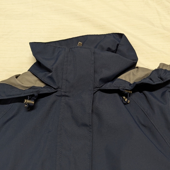 Lands' End Women's Squall Hooded Waterproof Raincoat, Blue, Size Small (6-8) - Picture 7 of 11